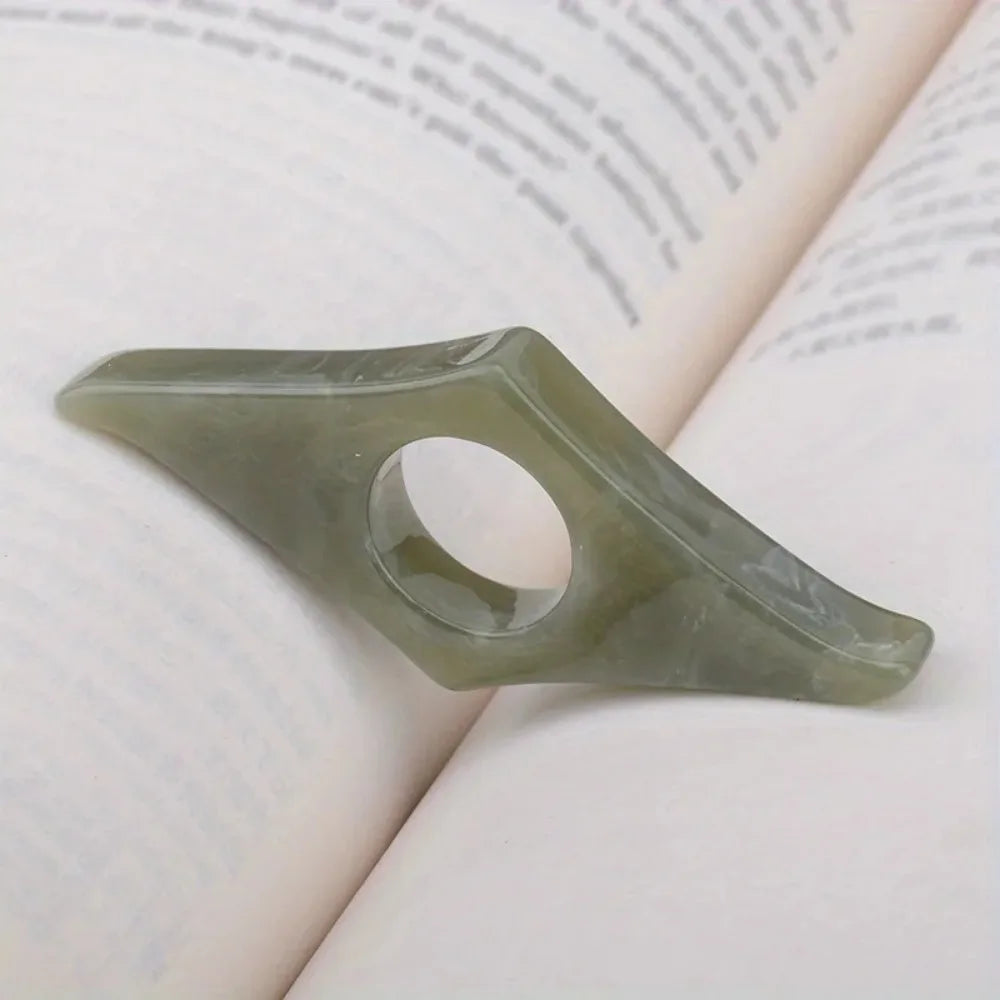 Resin Reading Grip