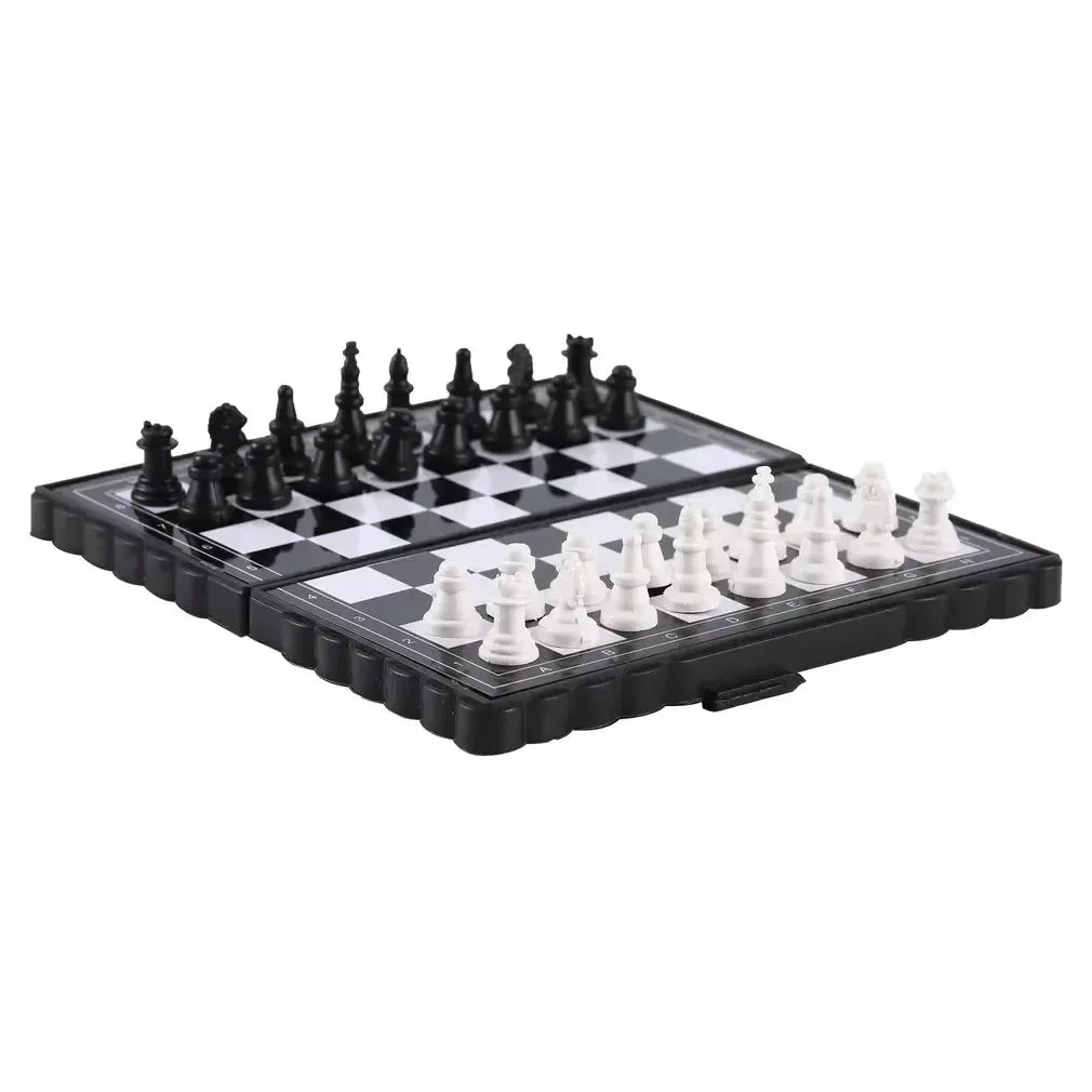 Mini Magnetic Chess Set